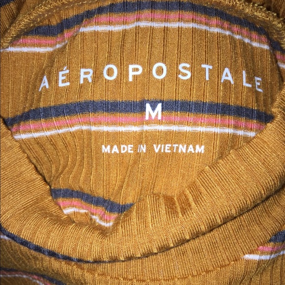 💛 Mustard Yellow Striped Turtle Neck - Picture 2 of 3